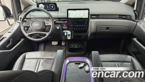 Hyundai Staria Lounge 9-Seater 2025 года из Южной Кореи