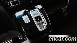 Hyundai Staria Lounge 9-Seater 2025 года из Южной Кореи