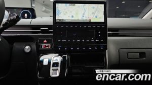 Hyundai Staria Lounge 9-Seater 2025 года из Южной Кореи