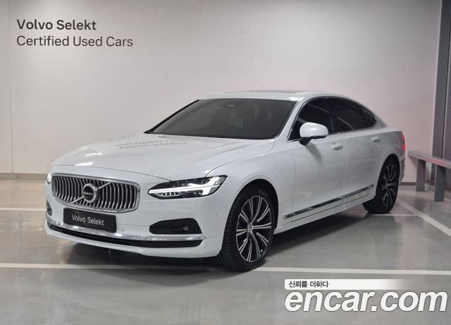 Volvo S90 B5 ULTIMATE Bright 2024 года из Кореи