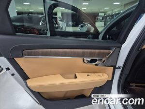 Volvo S90 B5 ULTIMATE Bright 2024 года из Южной Кореи