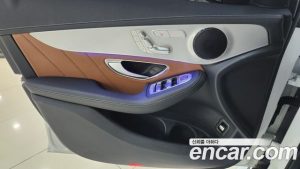 Mercedes-Benz GLC-Class GLC220 d 4MATIC Coupe 2023 года из Южной Кореи