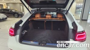 Mercedes-Benz GLC-Class GLC220 d 4MATIC Coupe 2023 года из Южной Кореи