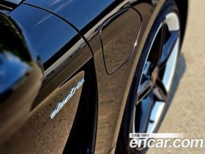 Porsche Taycan Base 2022 года из Южной Кореи