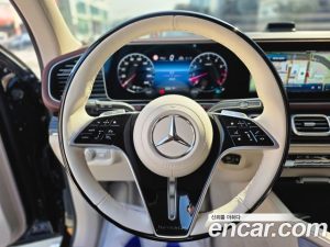 Mercedes-Benz GLS-Class Maybach GLS600 4MATIC 2025 года из Южной Кореи