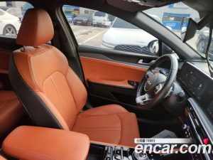 Kia K5 Prestige 2024 года из Южной Кореи
