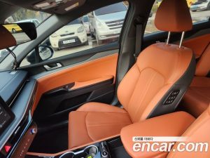 Kia K5 Prestige 2024 года из Южной Кореи