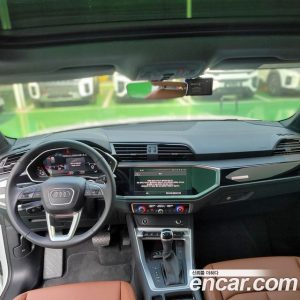 Audi Q3 40 TFSI 4WD Premium 2025 года из Южной Кореи
