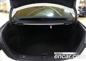 Mercedes-Benz E-Class E350 4MATIC Exclusive 2023 года из Южной Кореи