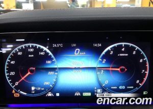 Mercedes-Benz E-Class E350 4MATIC Exclusive 2023 года из Южной Кореи
