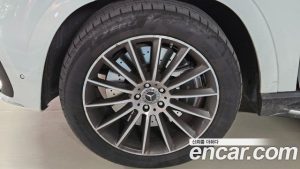 Mercedes-Benz GLE-Class GLE450 4MATIC 2025 года из Южной Кореи
