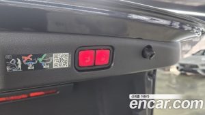 Mercedes-Benz E-Class E200 Avantgarde 2025 года из Южной Кореи