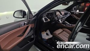 BMW X6 xDrive40i M Sport 2024 года из Южной Кореи