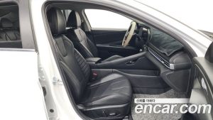 Hyundai AVANTE 1.6 2025 года из Южной Кореи