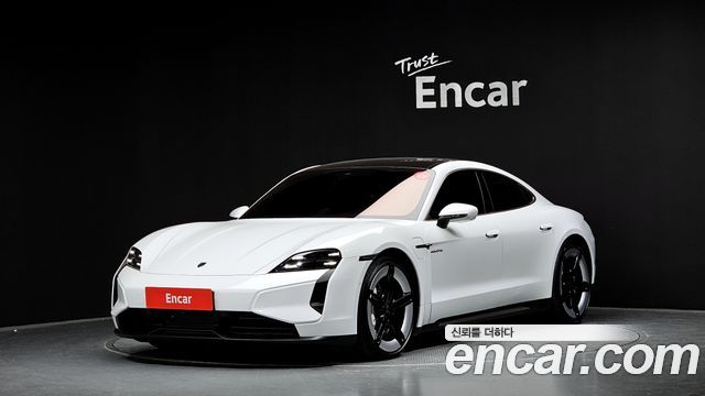 Porsche Taycan Turbo 2025 года из Кореи
