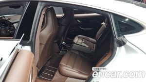 Porsche Taycan Turbo 2025 года из Южной Кореи