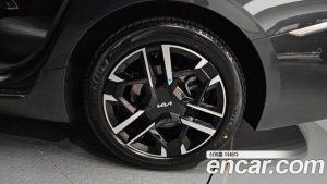 Kia K8 Noblesse 2025 года из Южной Кореи