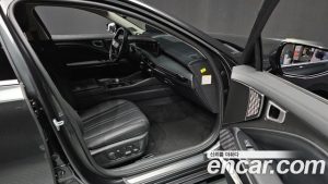 Kia K8 Noblesse 2025 года из Южной Кореи