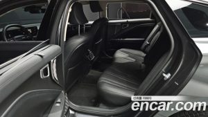 Kia K8 Noblesse 2025 года из Южной Кореи