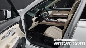 Genesis GV70 2.5T Бензин 2WD 2024 года из Южной Кореи