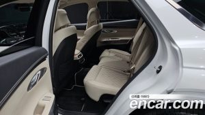 Genesis GV70 2.5T Бензин 2WD 2024 года из Южной Кореи
