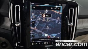 Volvo XC40 B4 Ultra Bright 2025 года из Южной Кореи