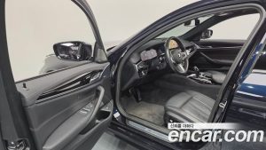 BMW 5-Series 530i M Sport 2023 года из Южной Кореи