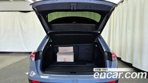 Audi Q4 e-tron 40 Premium 2023 года из Южной Кореи
