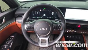 Kia K5 Prestige 2024 года из Южной Кореи