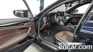 BMW 5-Series 530i xDrive M Sport 2023 года из Южной Кореи