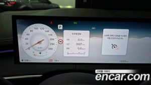 Genesis GV70 2.5T Бензин 2WD 2025 года из Южной Кореи