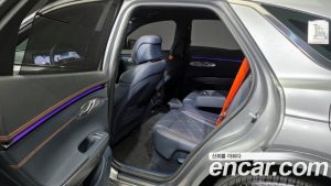 Genesis GV70 2.5T Бензин 2WD 2025 года из Южной Кореи