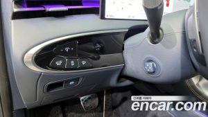 Genesis GV70 2.5T Бензин 2WD 2025 года из Южной Кореи