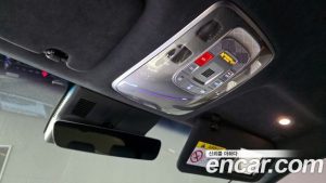 Genesis GV70 2.5T Бензин 2WD 2025 года из Южной Кореи