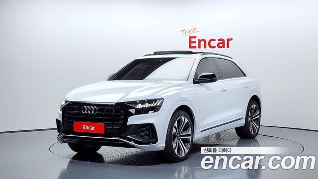 Audi Q8 55 TFSI 4WD Premium 2023 года из Кореи
