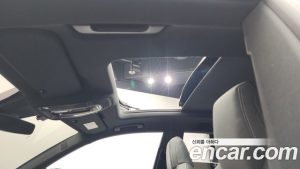 Audi Q8 55 TFSI 4WD Premium 2023 года из Южной Кореи