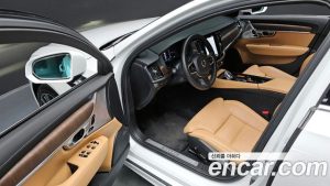 Volvo S90 B5 ULTIMATE Bright 2023 года из Южной Кореи