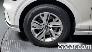 Genesis GV70 2.5T Бензин 2WD 2025 года из Южной Кореи