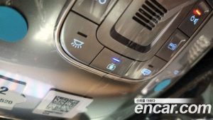 Genesis GV70 2.5T Бензин 2WD 2025 года из Южной Кореи