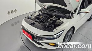 Hyundai AVANTE 1.6 2024 года из Южной Кореи