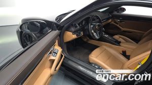Porsche 718 4.0 GTS 2022 года из Южной Кореи