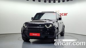 Land Rover Defender 110 P400 X 2023 года из Южной Кореи