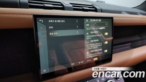 Land Rover Defender 110 P400 X 2023 года из Южной Кореи