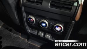 Land Rover Defender 110 P400 X 2023 года из Южной Кореи