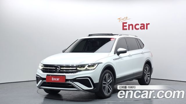 Volkswagen Tiguan 2.0 TSI Prestige 2023 года из Кореи