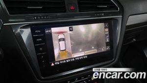Volkswagen Tiguan 2.0 TSI Prestige 2023 года из Южной Кореи