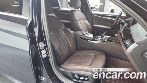 BMW 5-Series 530i M Sport 2023 года из Южной Кореи
