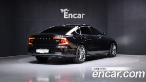 Volvo S90 B6 AWD ULTIMATE Bright 2024 года из Южной Кореи