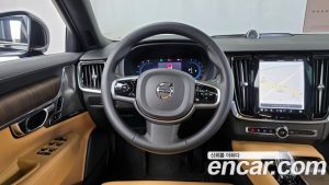 Volvo S90 B6 AWD ULTIMATE Bright 2024 года из Южной Кореи