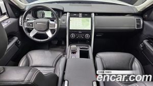 Land Rover Discovery D250 S 2022 года из Южной Кореи